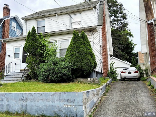 Property Photo:  16 Winfield Street  NJ 07052 