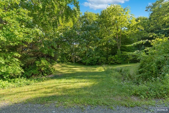 Property Photo:  106 Doremus Road  NJ 07438 