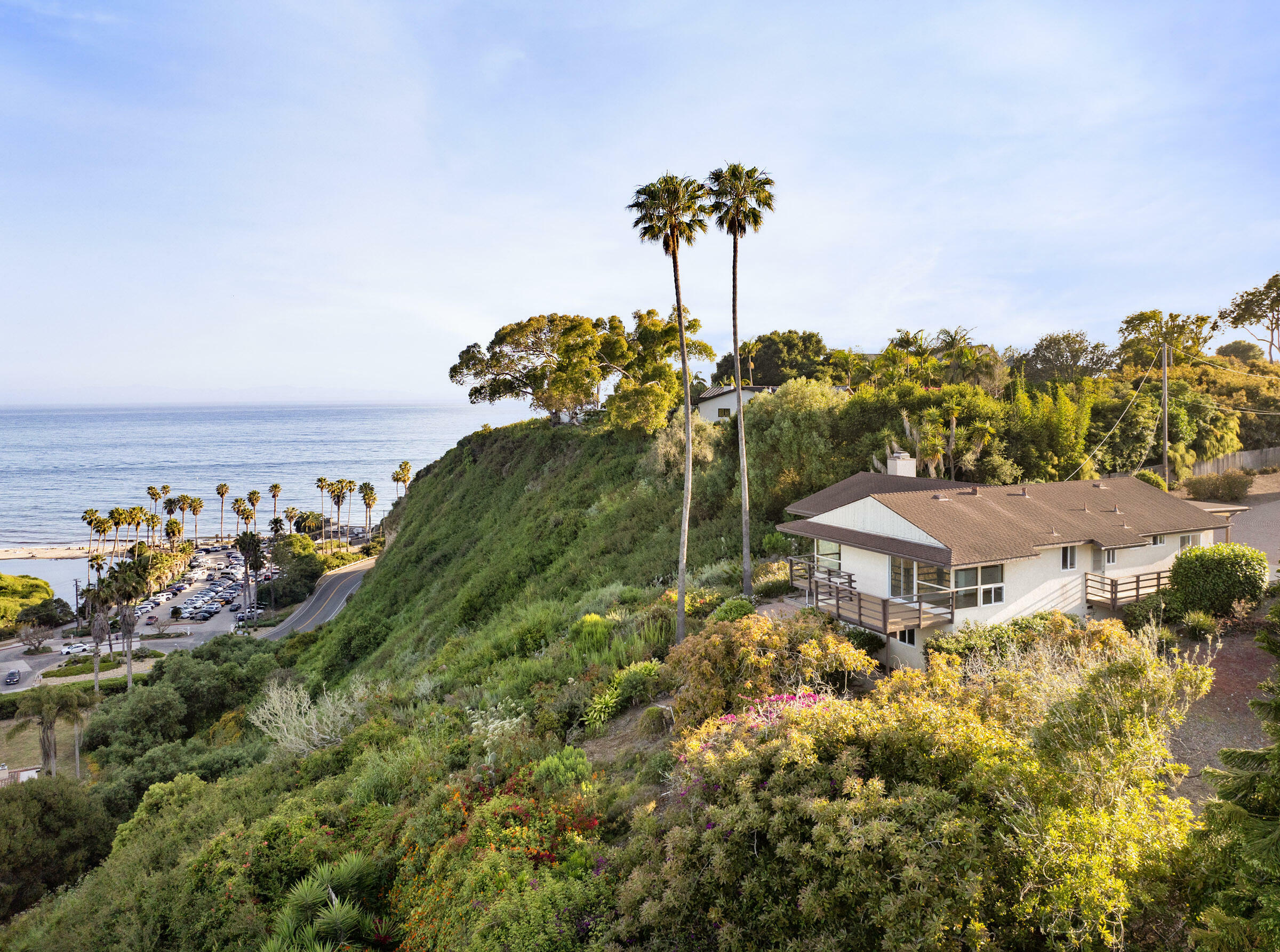 Property Photo:  3029 Sea Cliff  CA 93109 