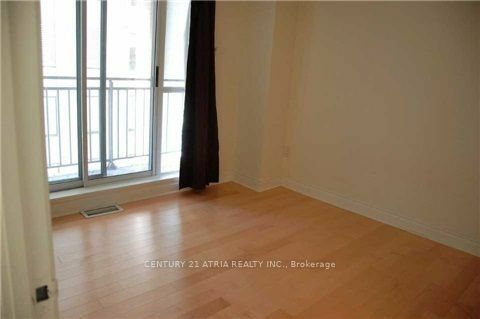 Property Photo: 80 Cumberland St 501 ON M5R 3V1