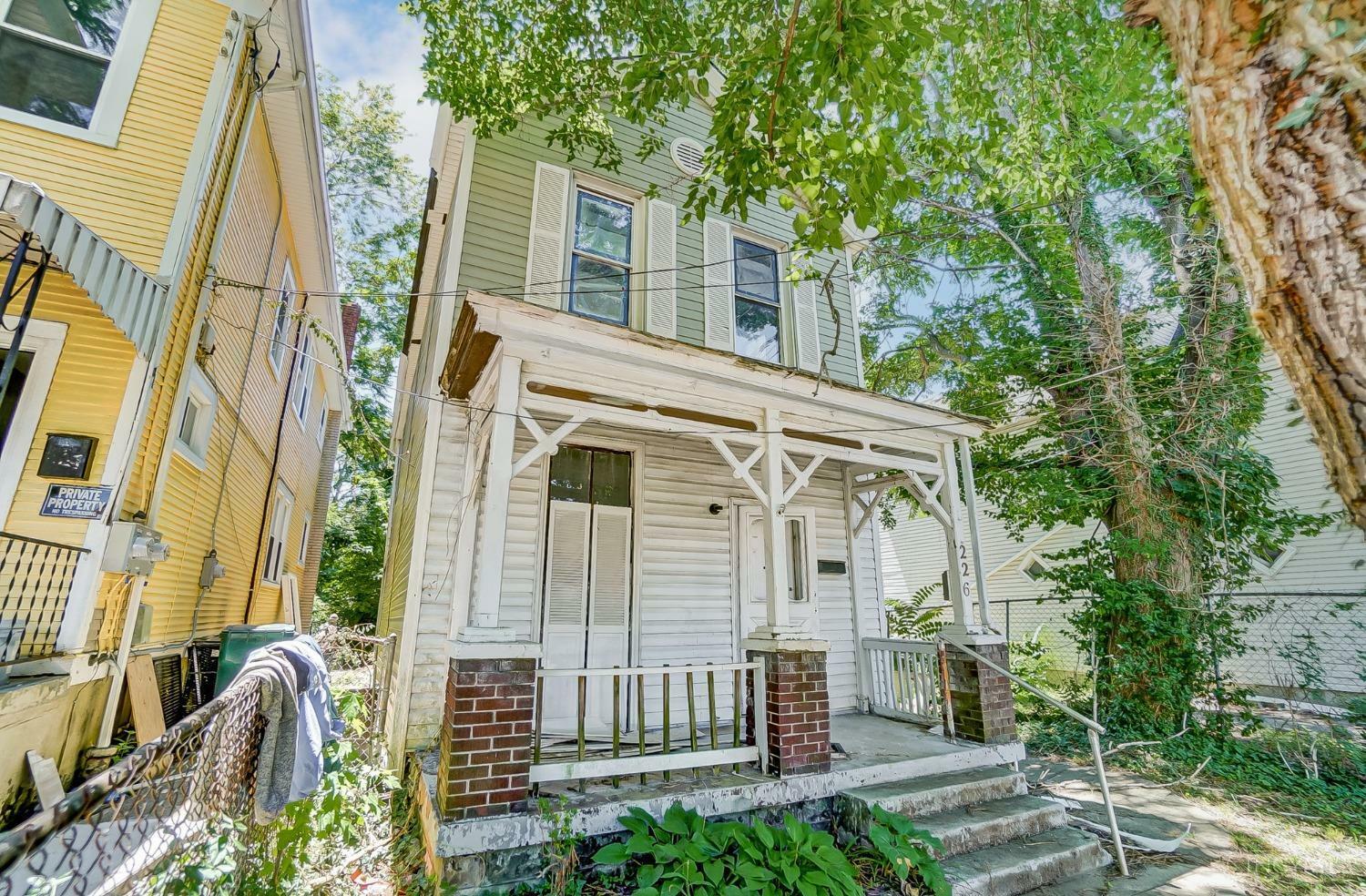 Property Photo:  226 Congress Avenue  OH 45226 