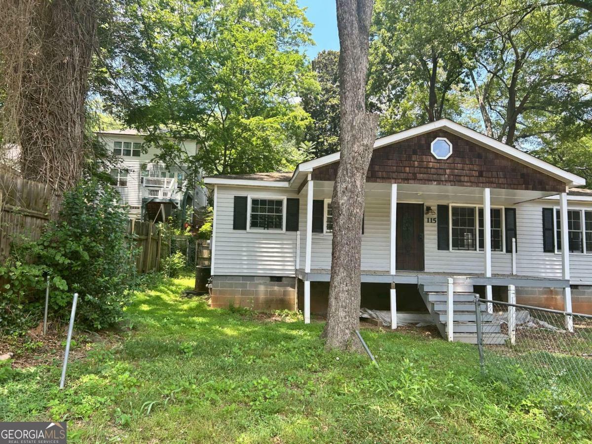 Property Photo:  115 Montgomery Street  GA 30317 