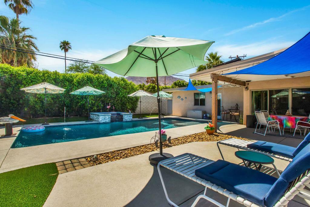 Property Photo:  72907 Sonora Drive  CA 92260 