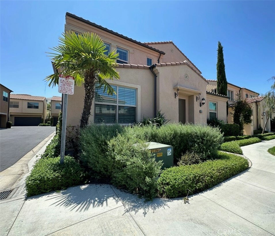 Property Photo:  164 Quiet Grove  CA 92618 