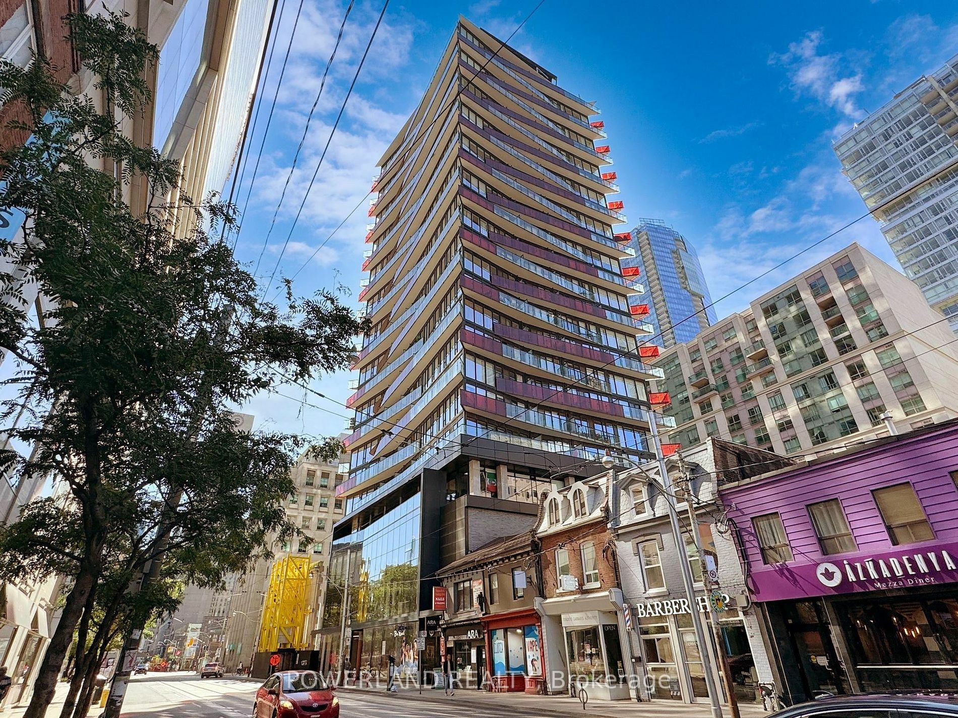 215 Queen St W 1715  Toronto ON M5V 0P5 photo