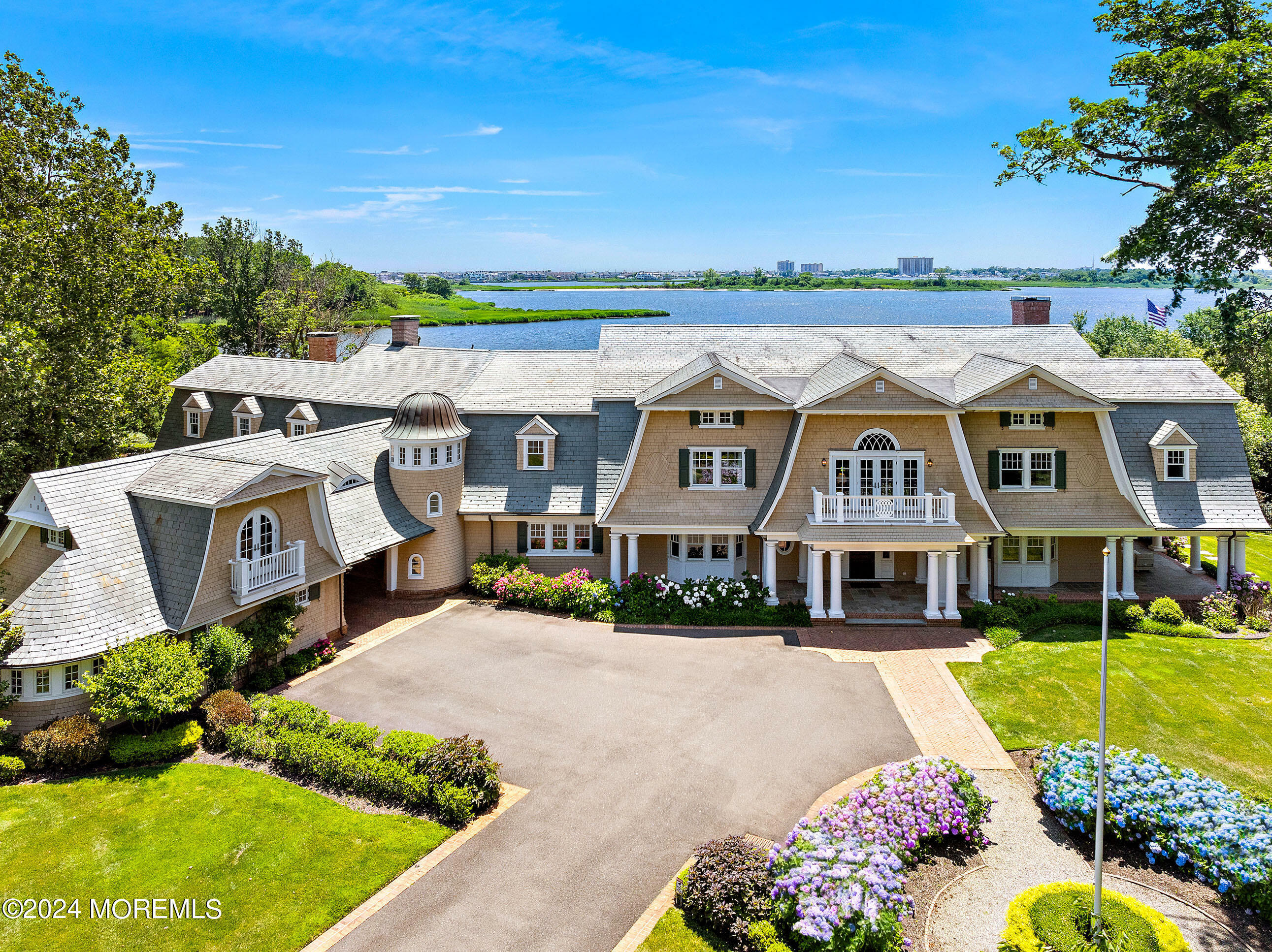 Property Photo:  12 Oyster Bay Drive  NJ 07760 