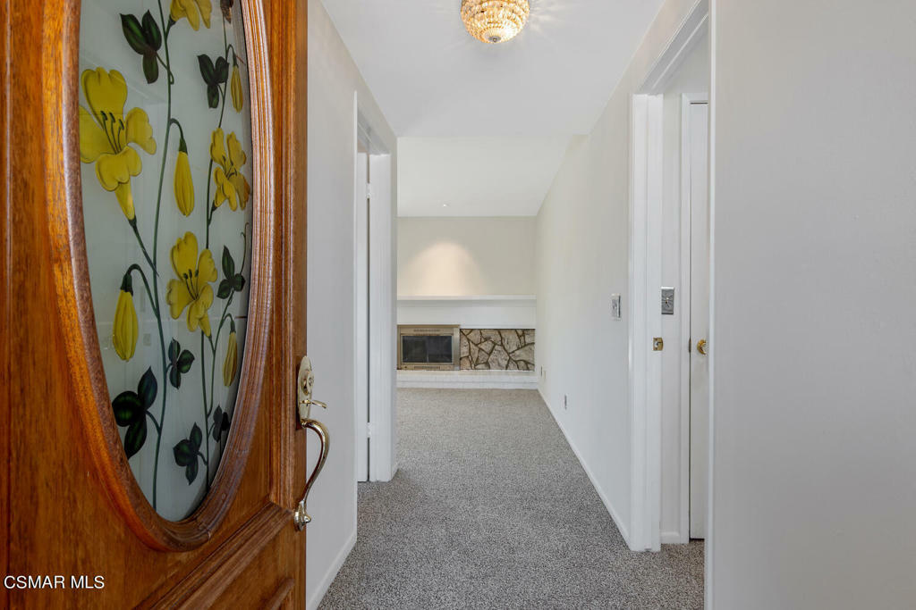 Property Photo:  45 N San Mateo Avenue  CA 93004 