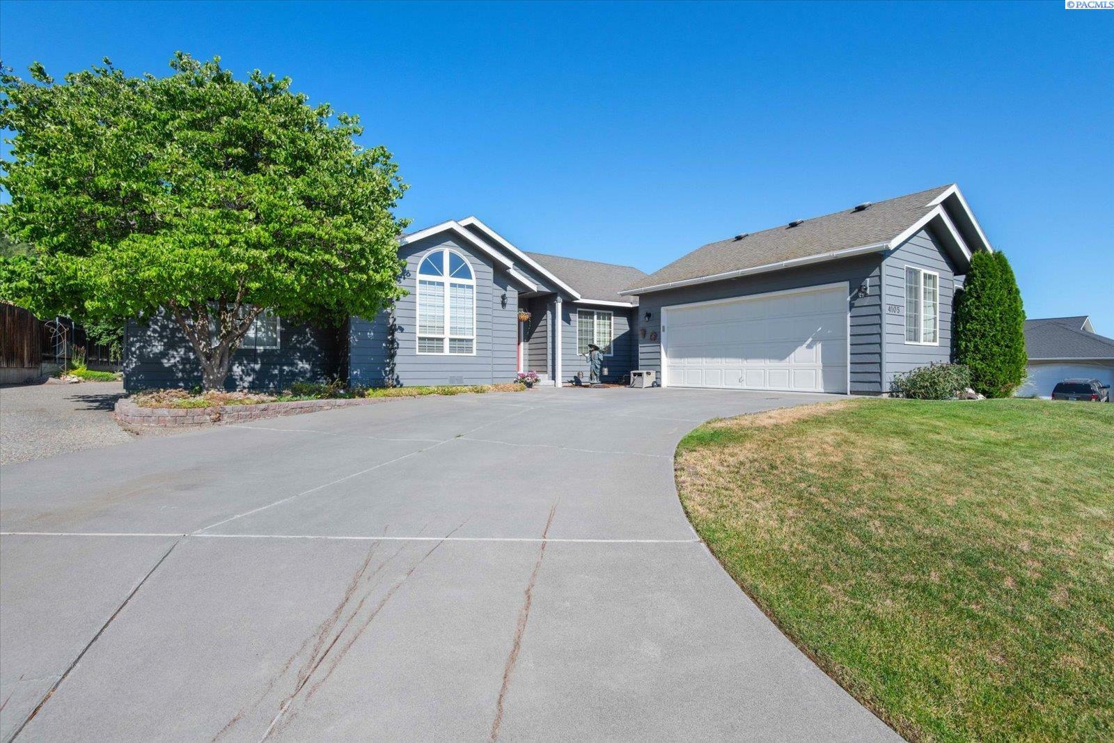 Property Photo:  4105 Mojave Ct  WA 99301 