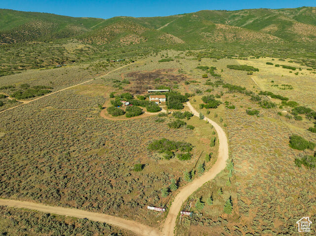Property Photo: 2100 E Oak Hill Ln UT 84082