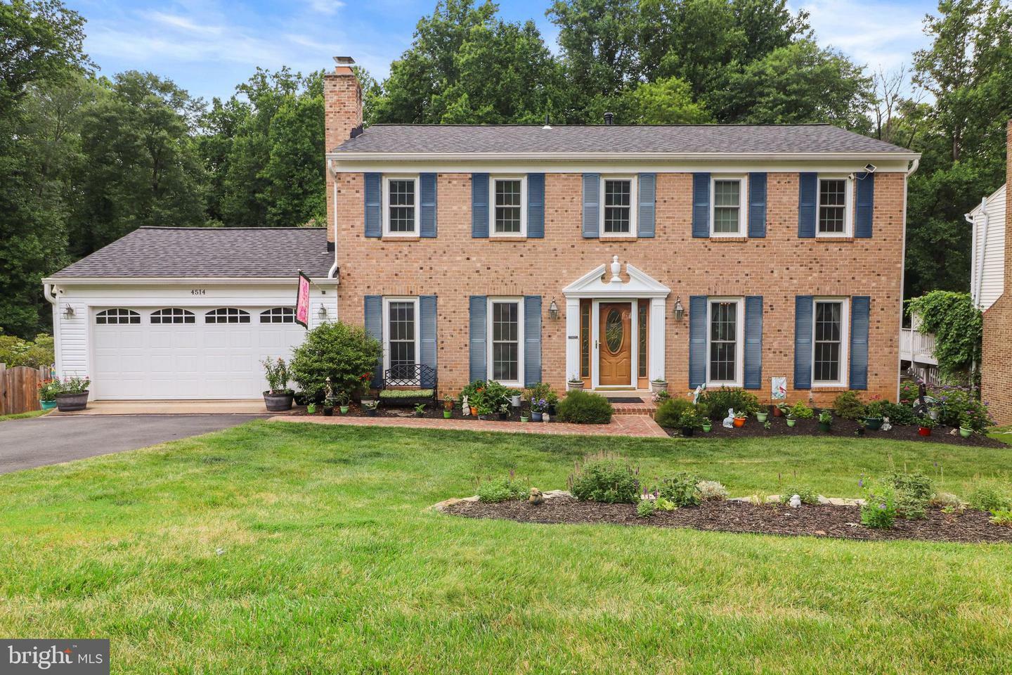 Property Photo: 4514 Andes Drive VA 22030