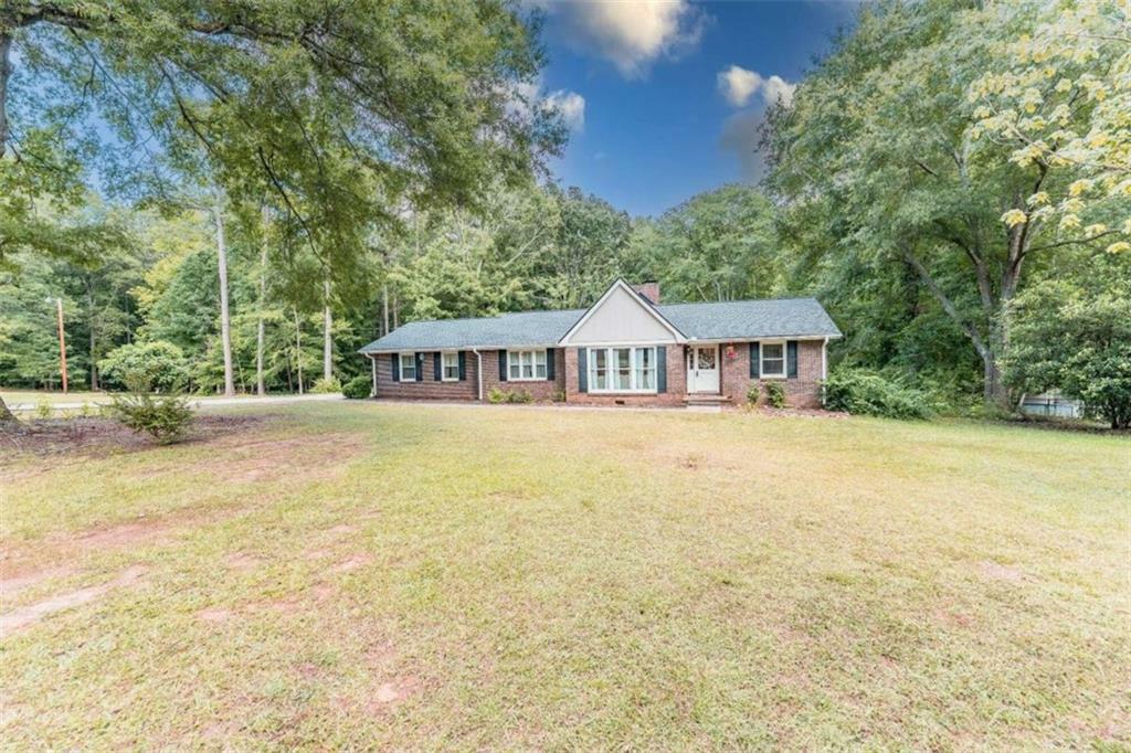 Property Photo:  150 Newton Ridge Drive  GA 30014 