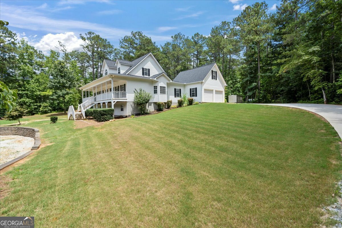 Property Photo:  8098 Banks Mill Road  GA 30135 