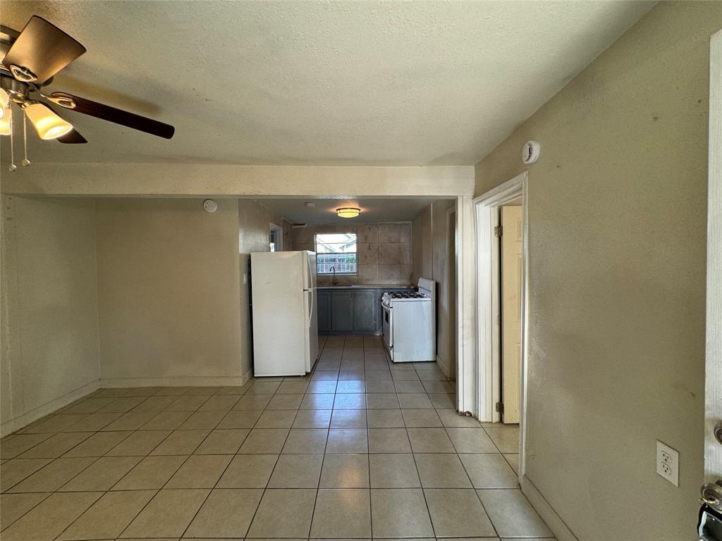 Property Photo: 311 Randall Street 2 TX 77506