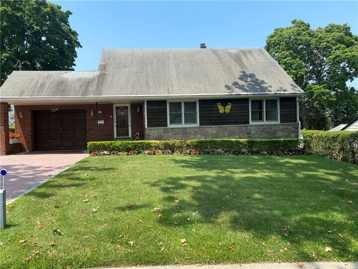 55 Covington Road  Yonkers NY 10710 photo
