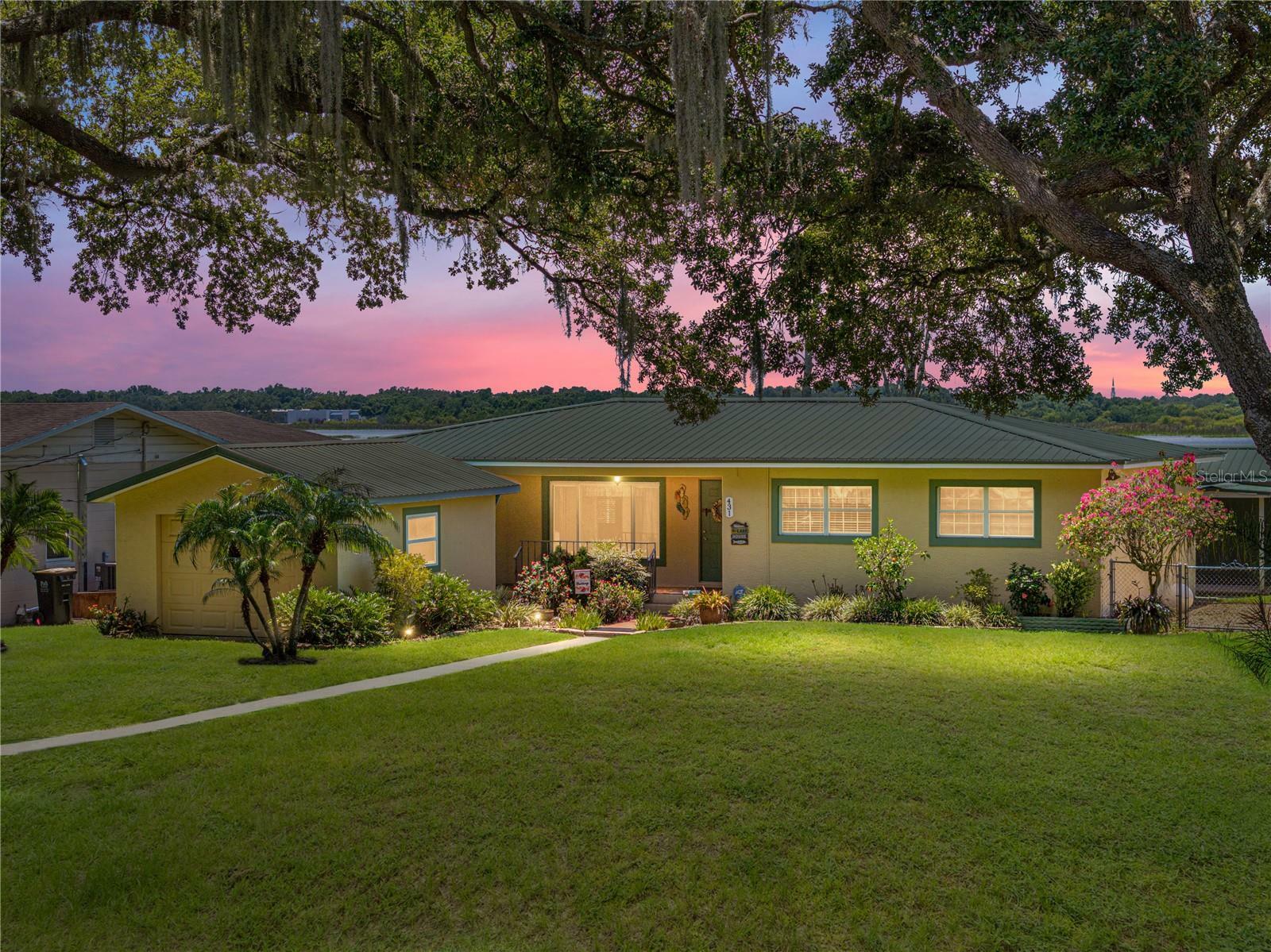 Property Photo:  431 Longfellow Boulevard  FL 33801 