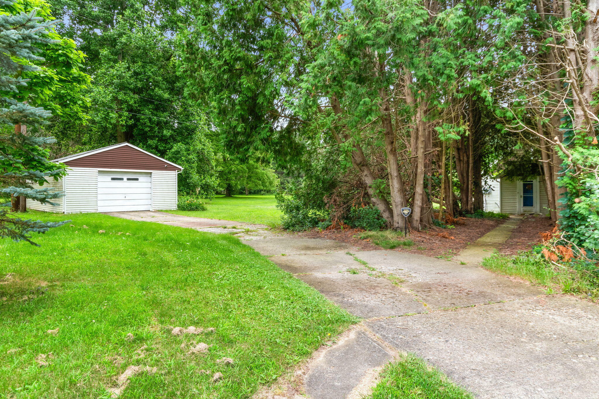 Property Photo:  811 S Parker Road  MI 48103 