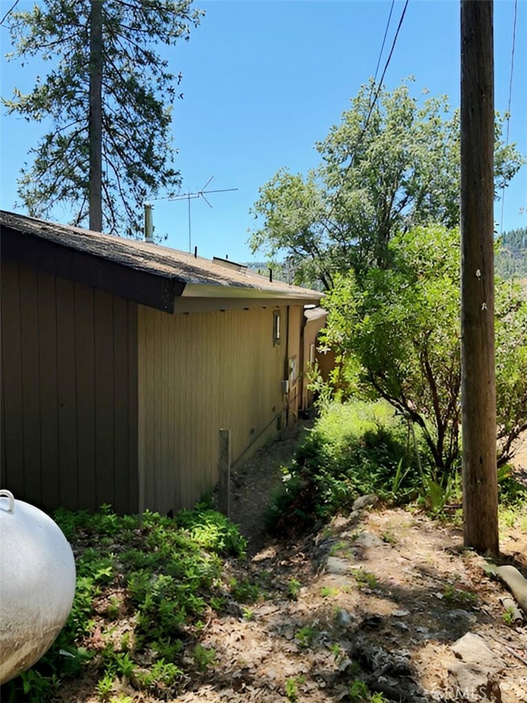 Property Photo:  10685 Sycamore Road  CA 95461 