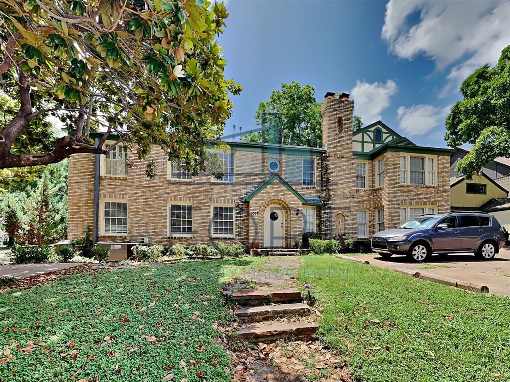 Property Photo:  3551 W 4th Street 1  TX 76107 
