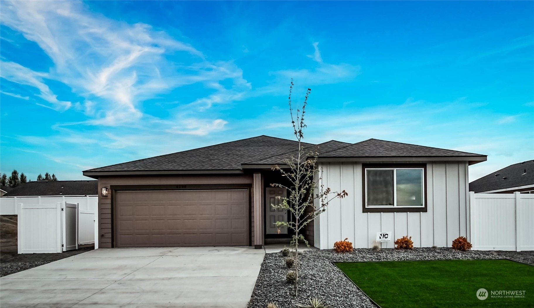 4280 W Bufflehead Boulevard  Moses Lake WA 98837 photo