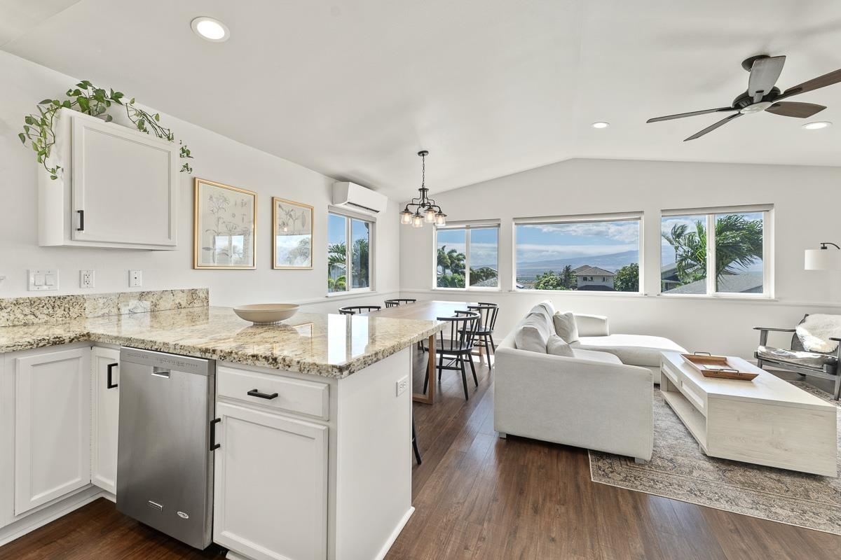 Property Photo: 136 E Kanamele Loop HI 96793