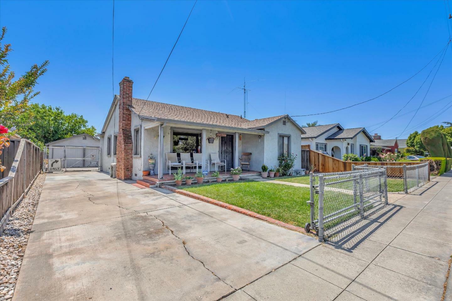 Property Photo:  225 North King Road  CA 95116 