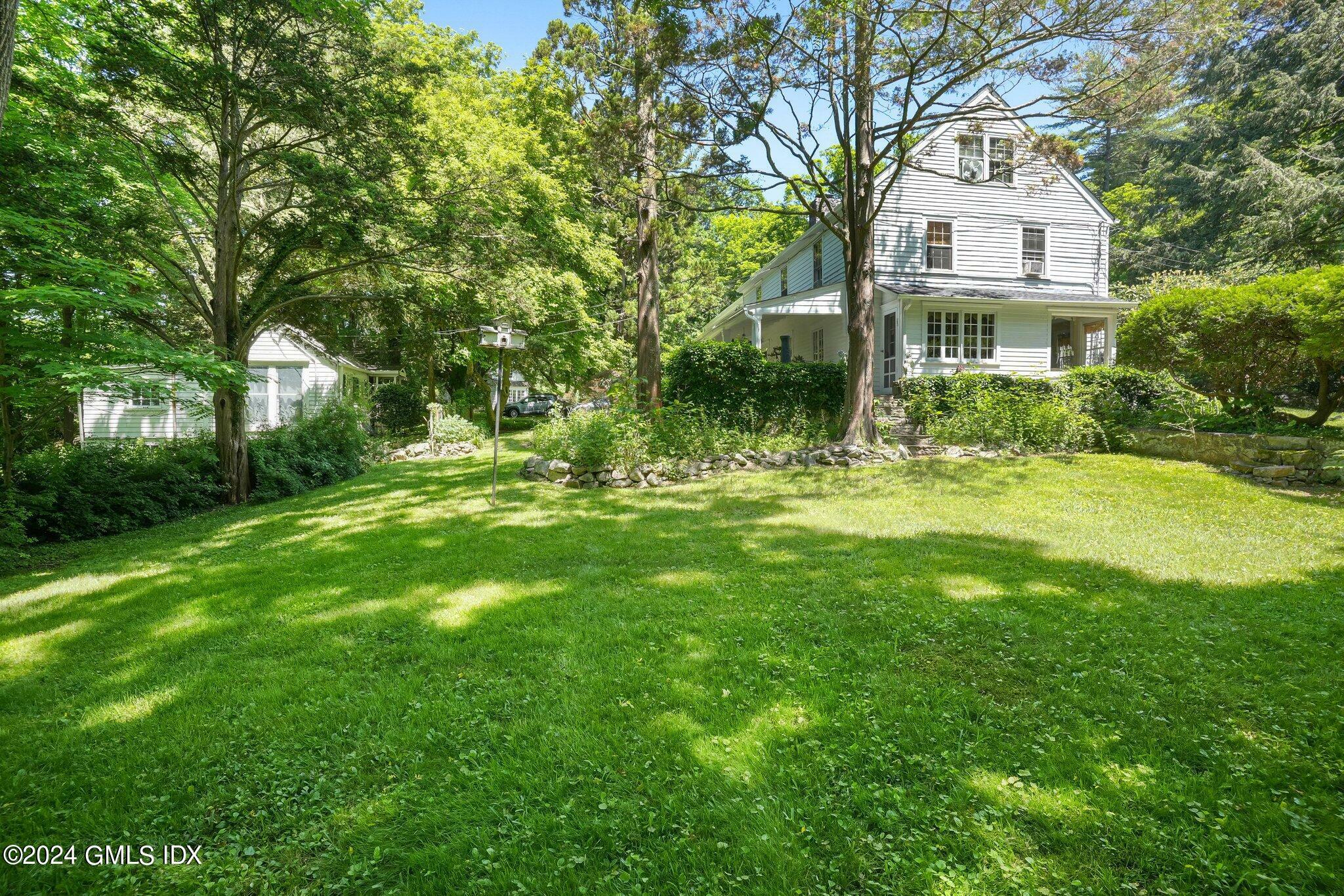 Property Photo:  78 Webbs Hill Road  CT 06903 