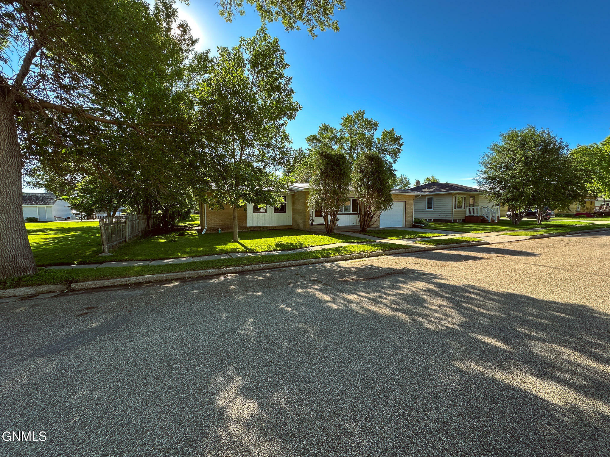 Property Photo:  209 10th Street  ND 58495 