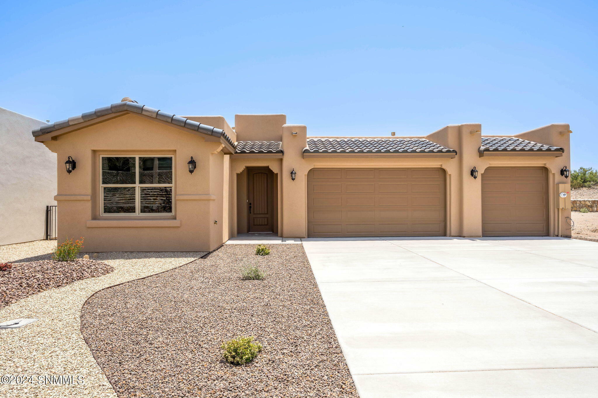 Property Photo:  8249 Pissarro Drive  NM 88007 