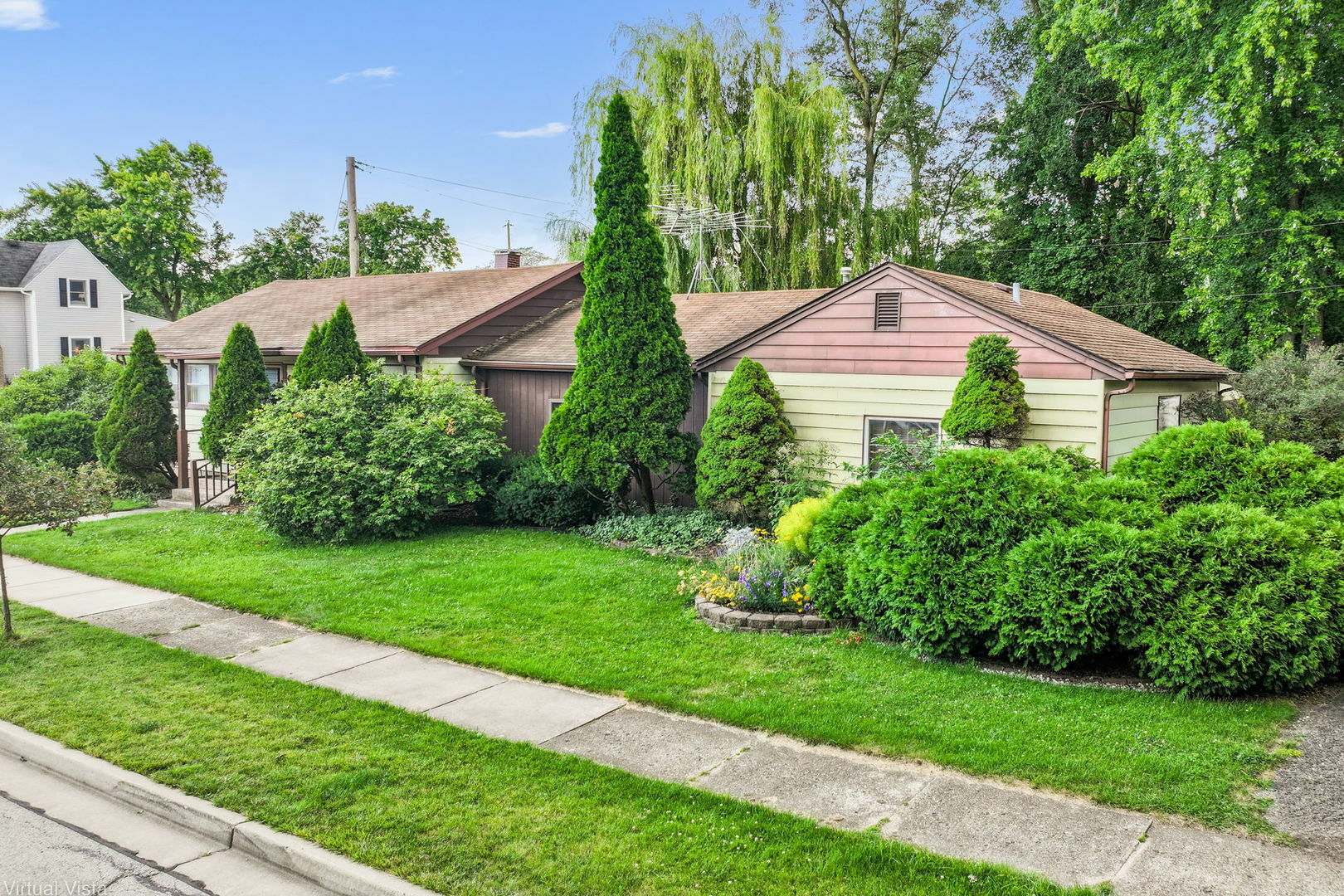 Property Photo:  5424 Webster Street  IL 60515 