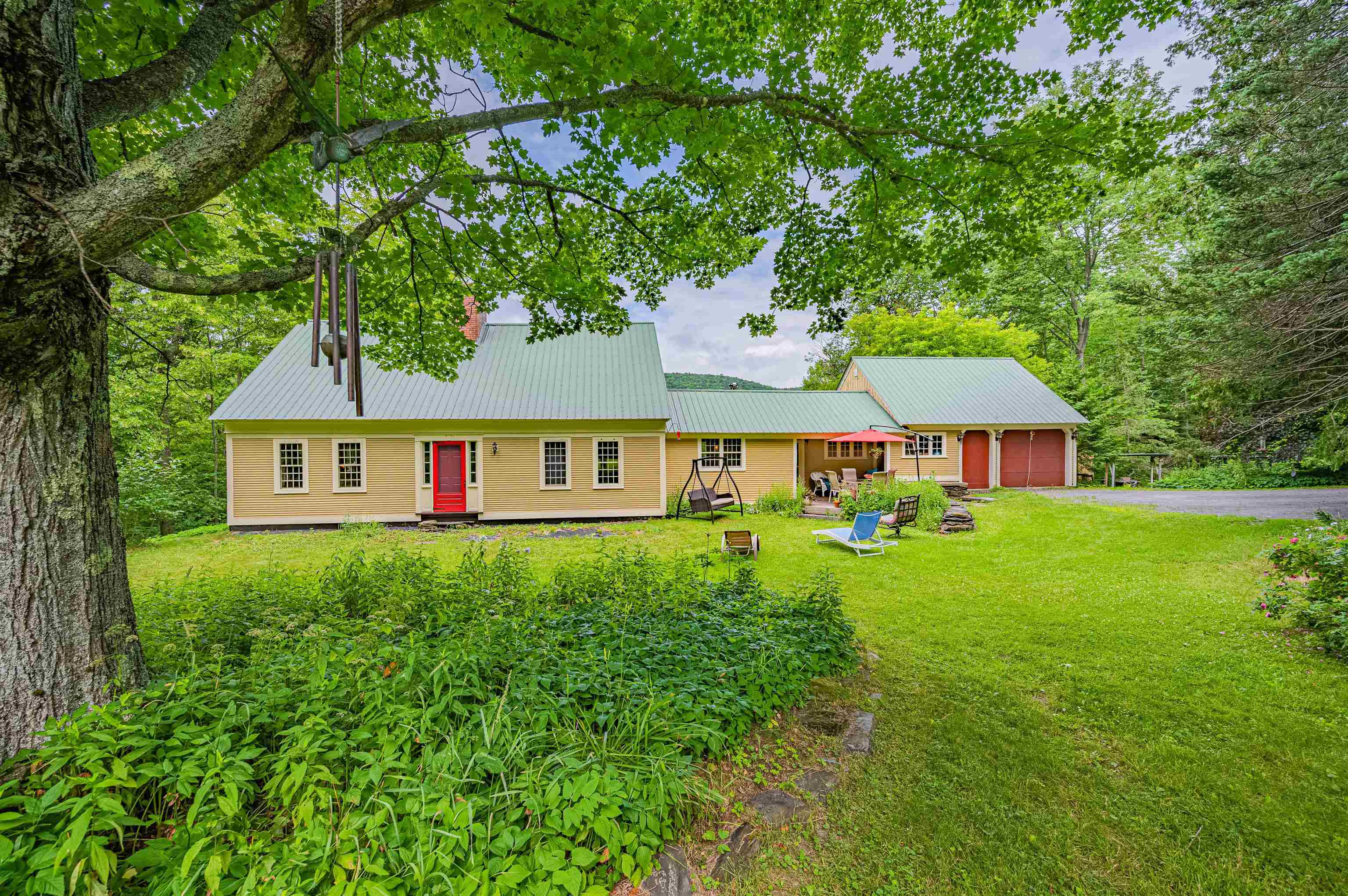 Property Photo:  1426 East Roxbury Road  VT 05663-9703 