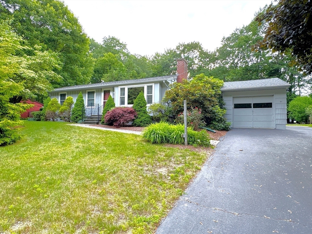 Property Photo:  47 Valley Hill Dr  MA 01520 