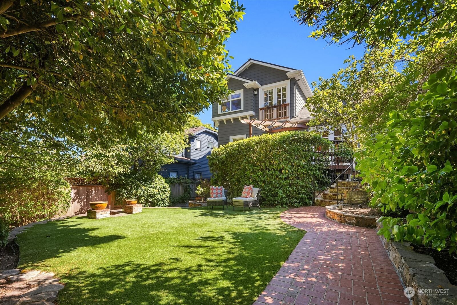 Property Photo:  512 N 65th Street  WA 98103 