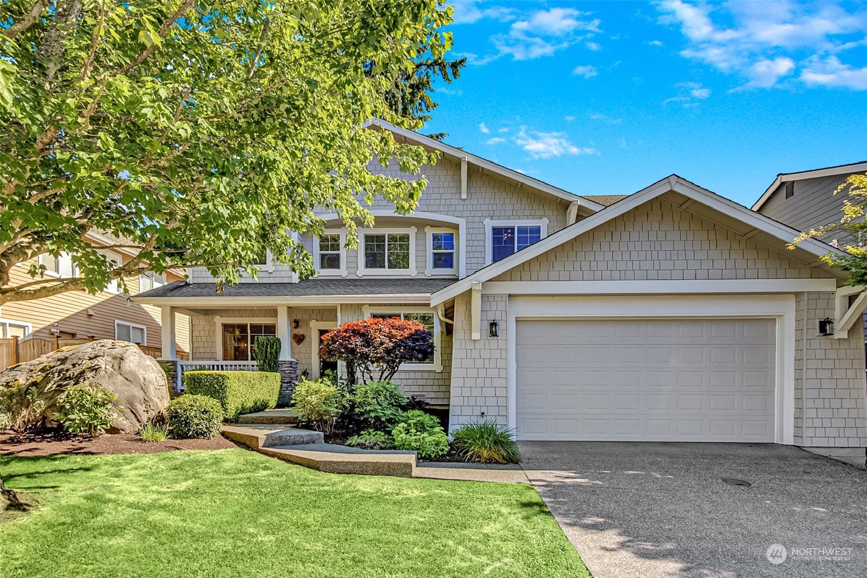 Property Photo:  20927 SE 5th Street  WA 98074 