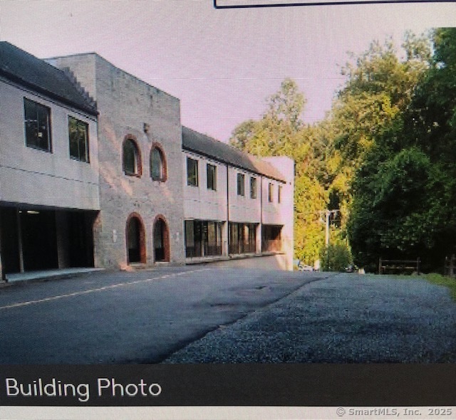 Property Photo:  85 Old Long Ridge Road A4  CT 06903 