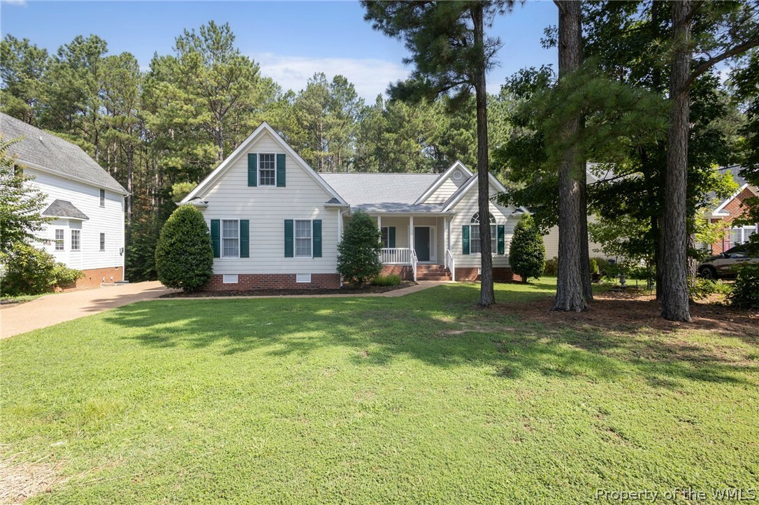 Property Photo:  4842 Kingshire Drive  VA 23140 