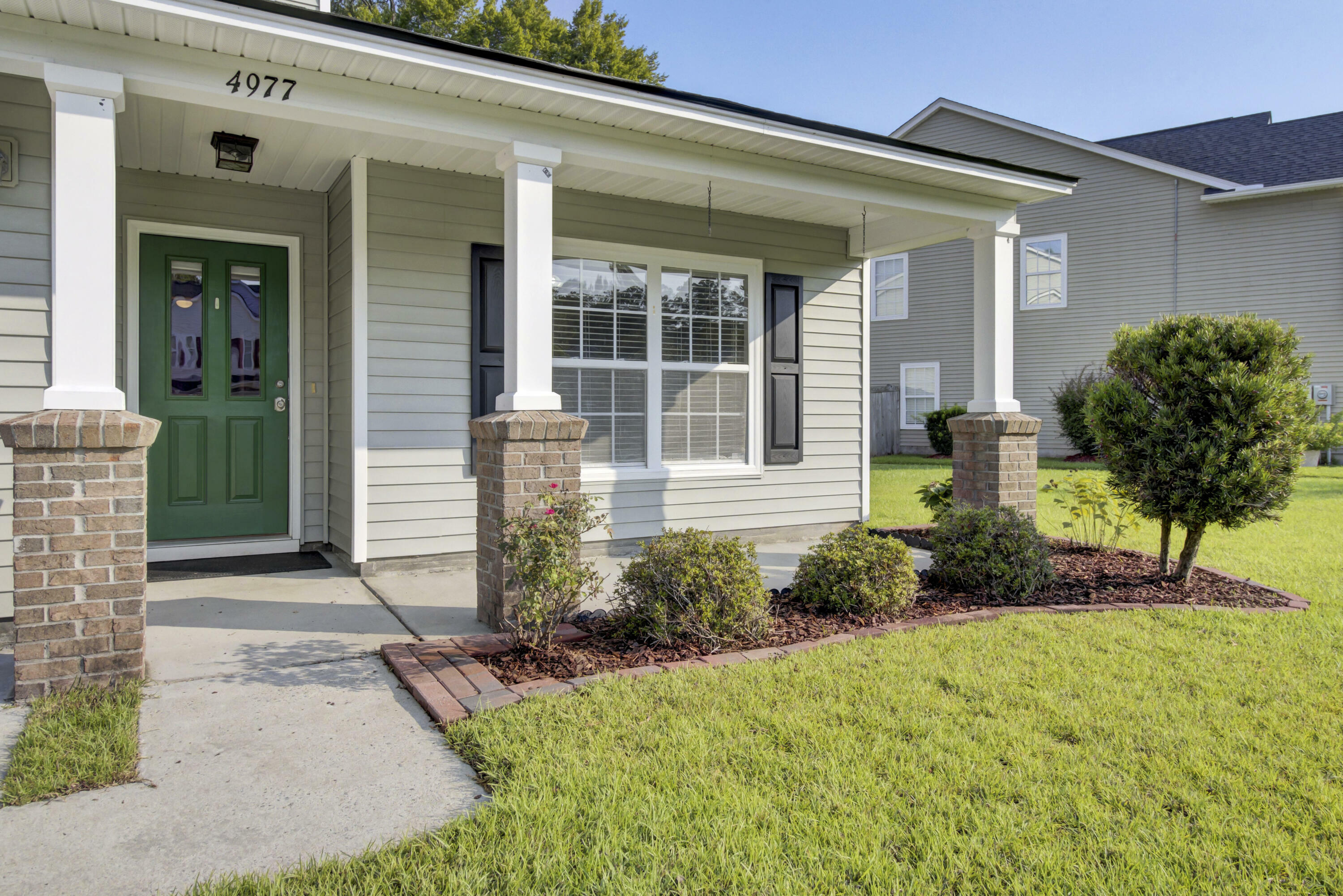 Property Photo:  4977 Ballantine Drive  SC 29485 