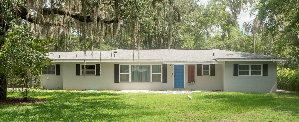 Property Photo:  11927 Riverhills Drive  FL 33617 