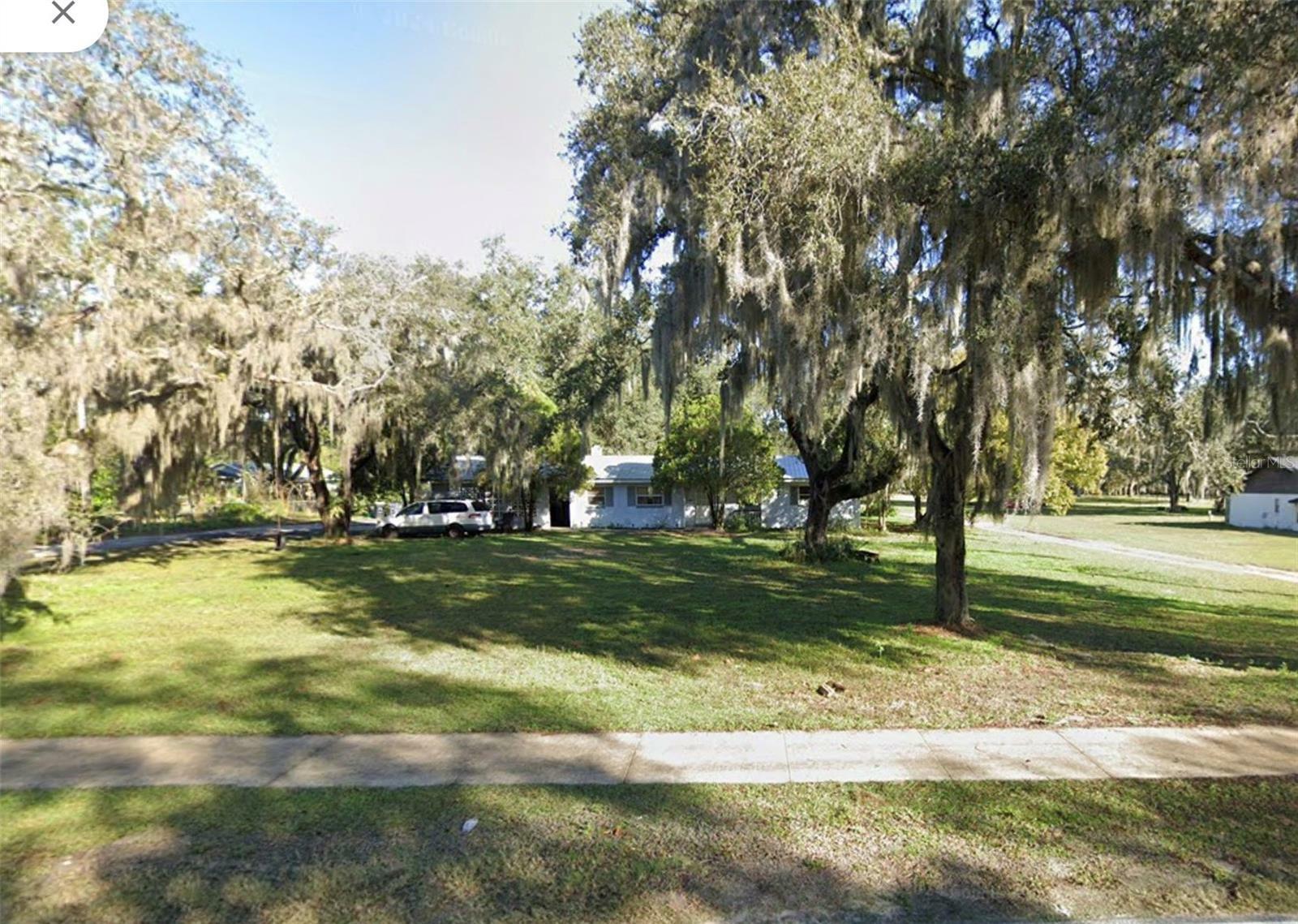 Property Photo:  1310 Walt Williams Road  FL 33809 