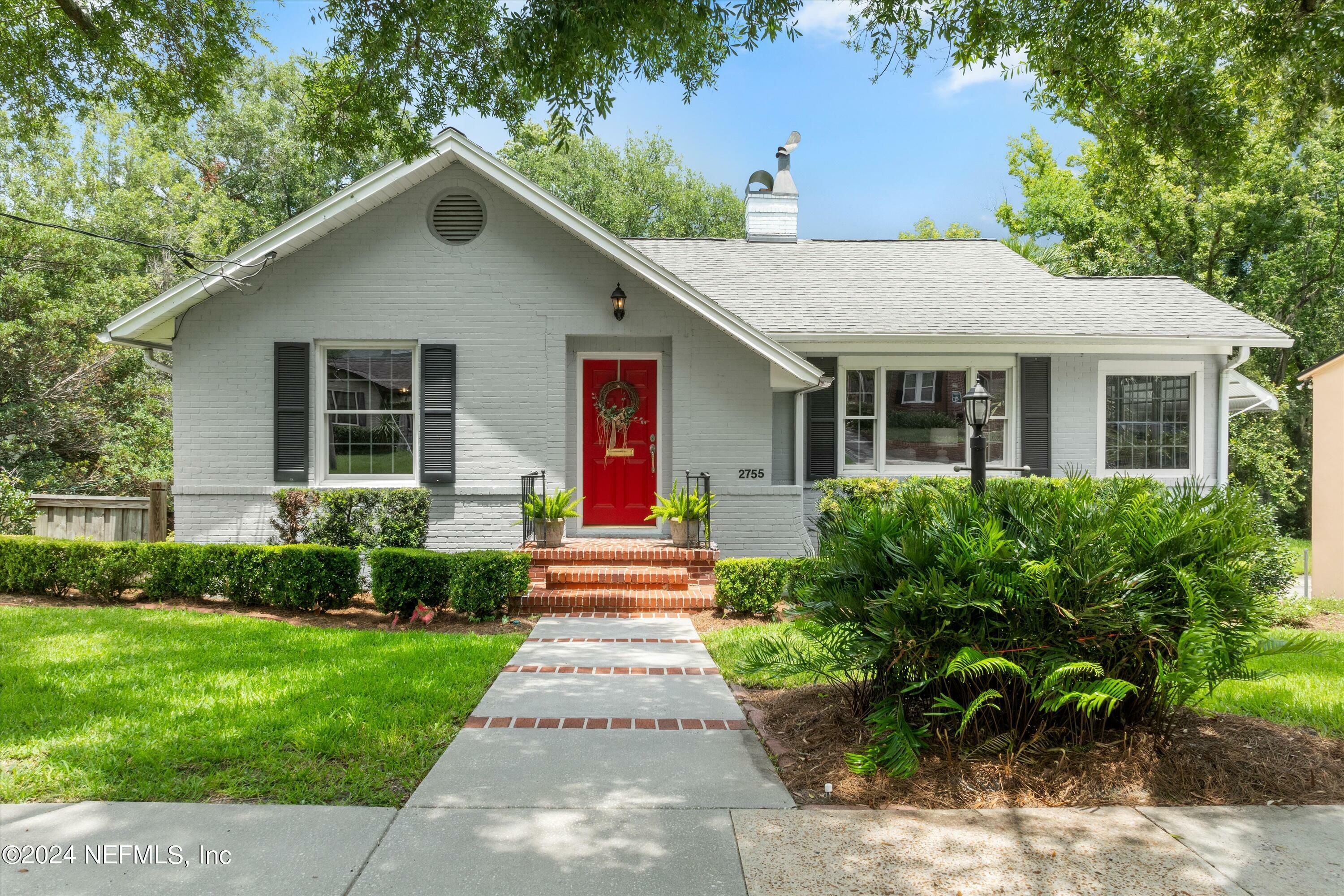 Property Photo: 2755 Green Bay Lane FL 32207