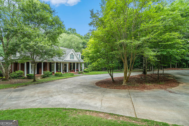 Property Photo:  381 Old Senoia Road  GA 30215 