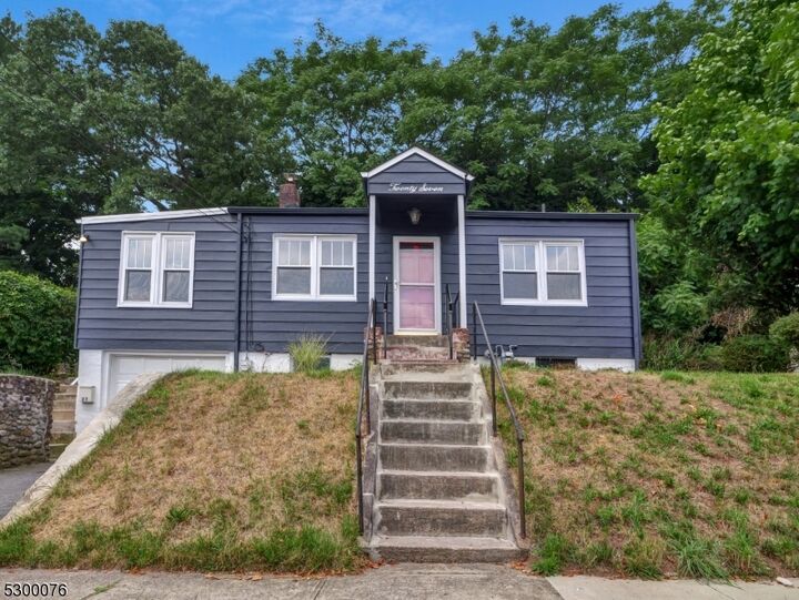 27 Harrison Ave  North Haledon Boro NJ 07508 photo