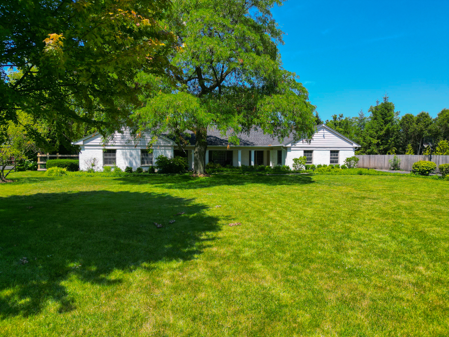 Property Photo:  2245 Drury Lane  IL 60093 