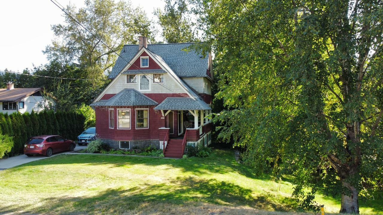 Property Photo:  2023 Thompson Avenue  BC V0G 1Y0 