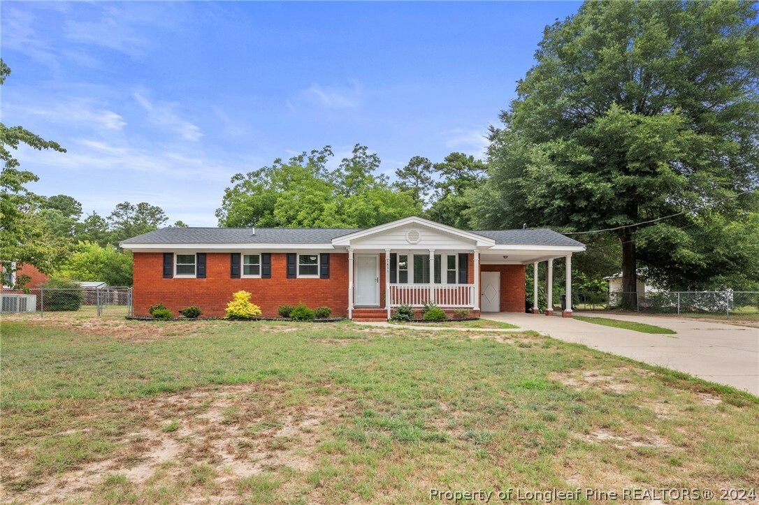 Property Photo:  1411 Dunn Road  NC 28312 