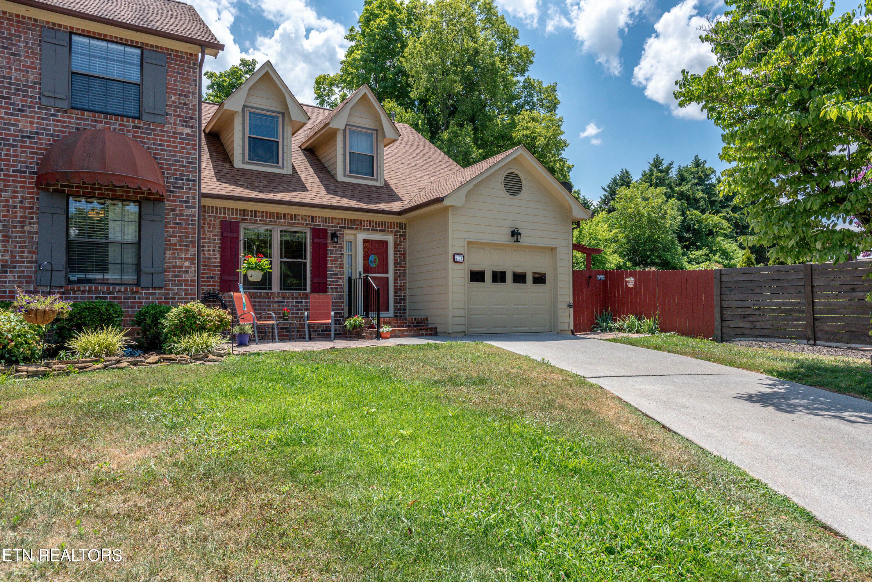 Property Photo:  414 Bayberry Terrace  TN 37803 