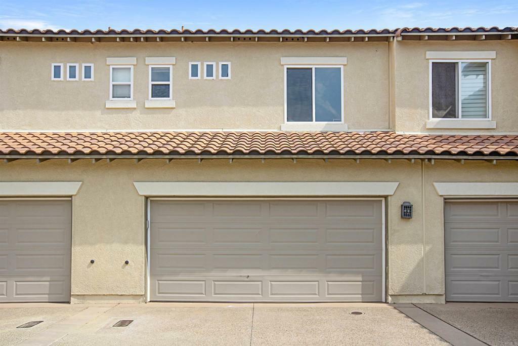 Property Photo:  6246 Citracado Circle  CA 92009 