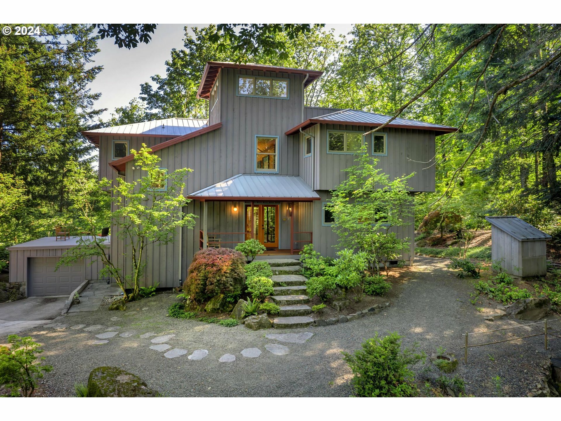 Property Photo: 6733 NW Cornell Rd OR 97229