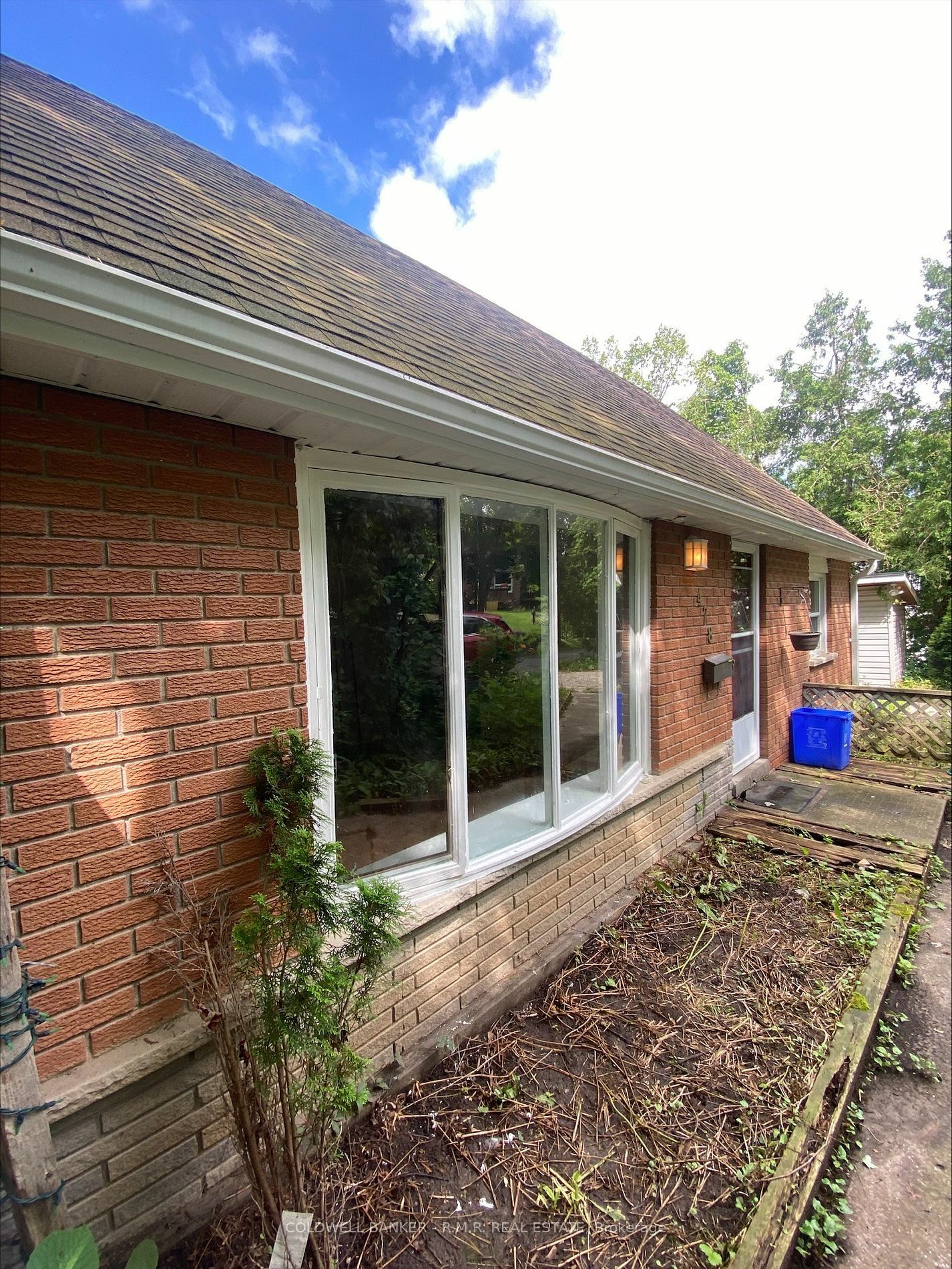 Property Photo:  478 Aleah Cres  ON L4P 1W9 