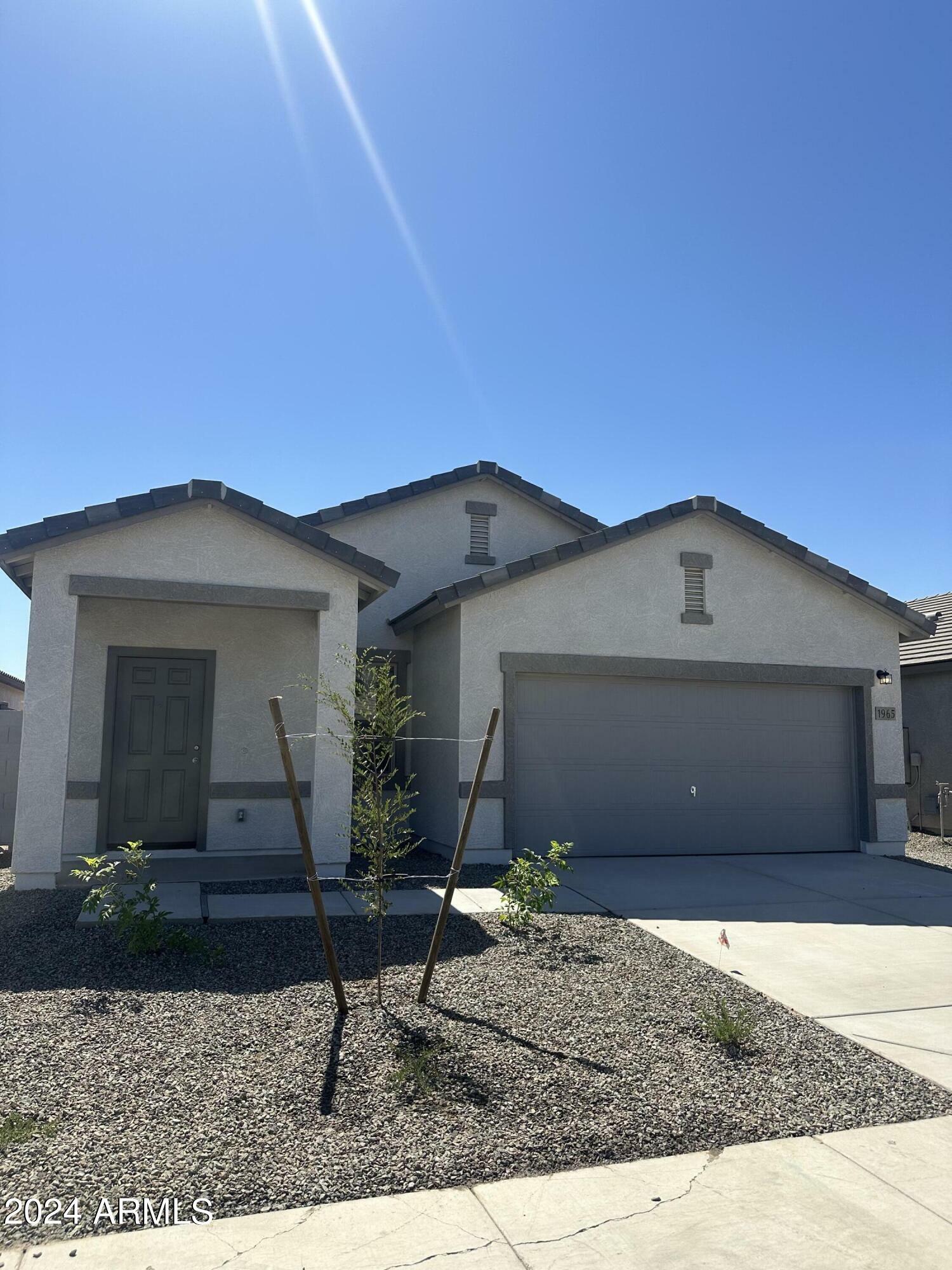 Property Photo:  1965 E Grazing Meadow Lane  AZ 85140 