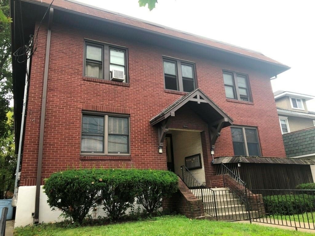 329 1/2 Main Street #4  Binghamton NY 13905 photo